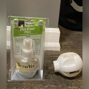 New NUTRI-VET PET-EASE NATURAL CALMING DIFFUSER REFILL FOR CATS - AS IS